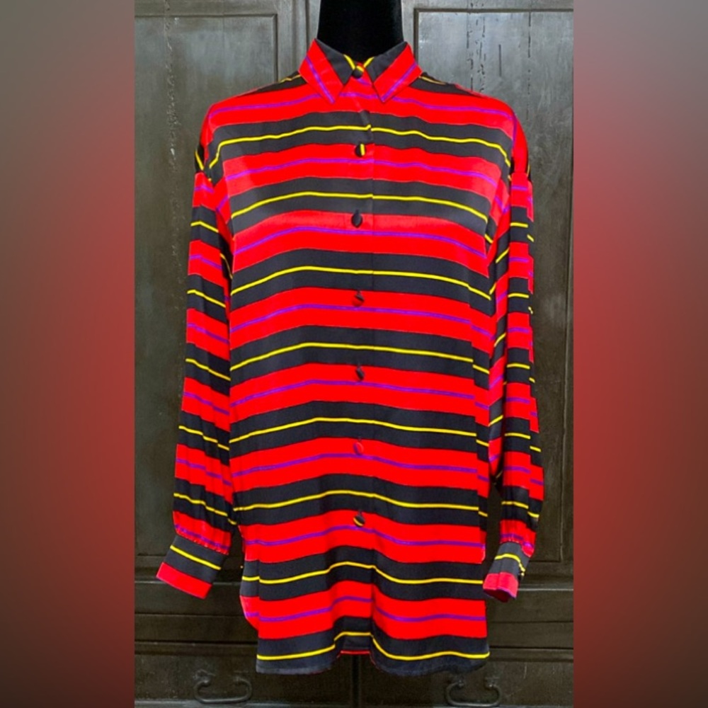 Vintage HERO 100%silk oversized Button Down Tunic - Size 6